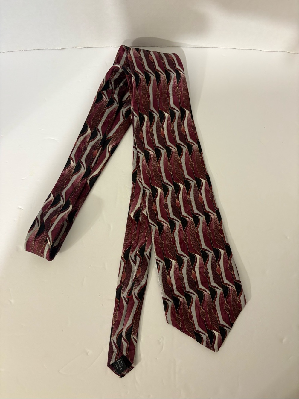 Henry Grethel Men’s Jacquard Silk Tie Burgundy Black Silver Geometric Vintage